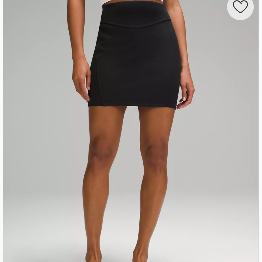 NWT Lululemon Scuba HR Mini Skirt Black Women's SZ S